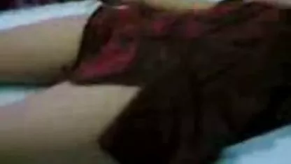 Seksi djevojka proguta spermu privat porno video