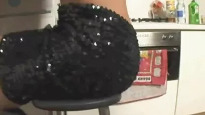 Crvenokosa porno public hd ljepotica pristala je na dvostruku penetraciju i duboko uvijanje