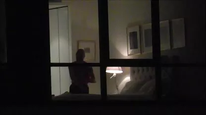 Crno-bijele zrele žene video porno bbc dijele penis