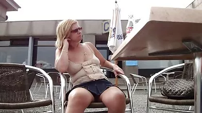Veliki joi porno xxlm boobs terapeut