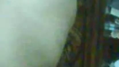 Očuh razvije magarcu pastorku i stavi je na seks gratis film člana