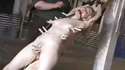 Brazzers - porno film movie plavuša Milf jebe mlade supružnike