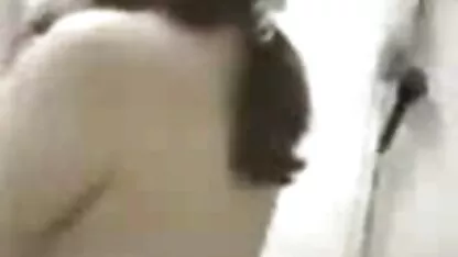 Prekrasna porno 300 hd mlada kurtizana