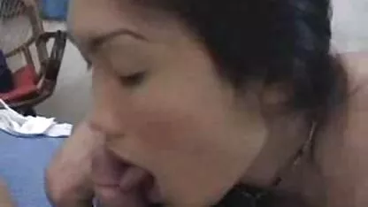 Vruća mama porno classik i kći dobivaju tuširanje sperma