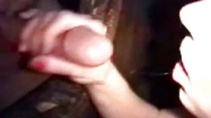 Koža - Latina sluškinja Mercedes Carrera čisti moje cijevi! porno film hamster