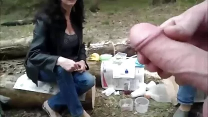 Promocija fete agatate pe strada masturbacije školaraca